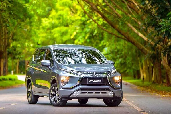 รถเช่าอุดร 7 ที่นั่ง Mitsubishi Xpander